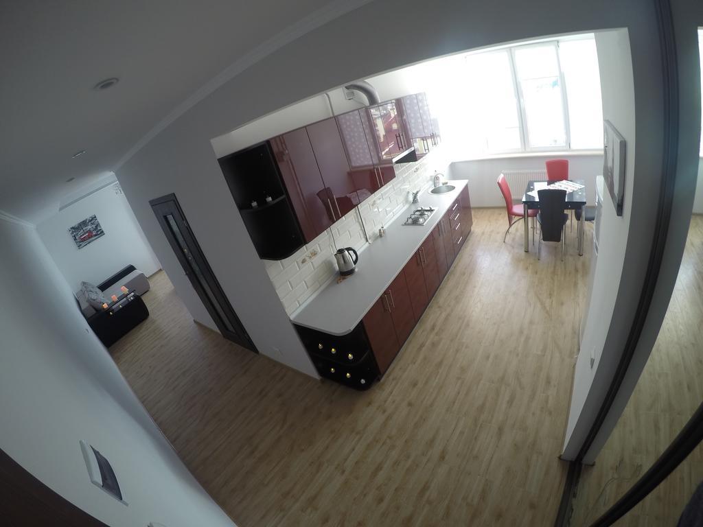 Vip Apartament In The Center Truskavets Ngoại thất bức ảnh