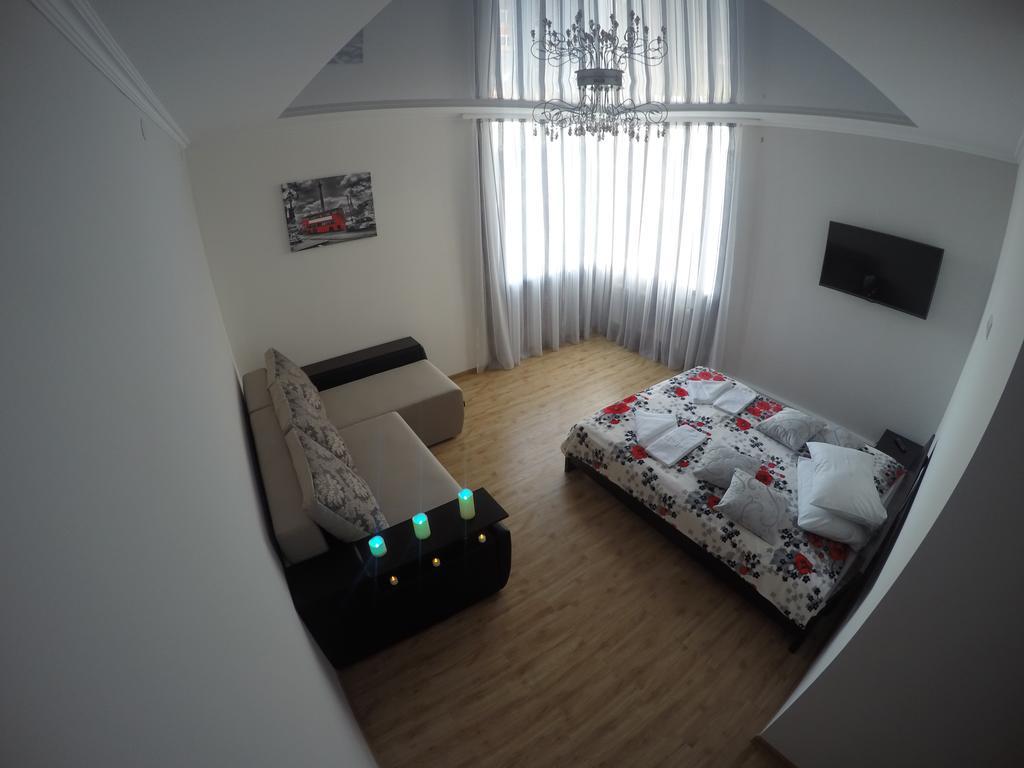 Vip Apartament In The Center Truskavets Ngoại thất bức ảnh